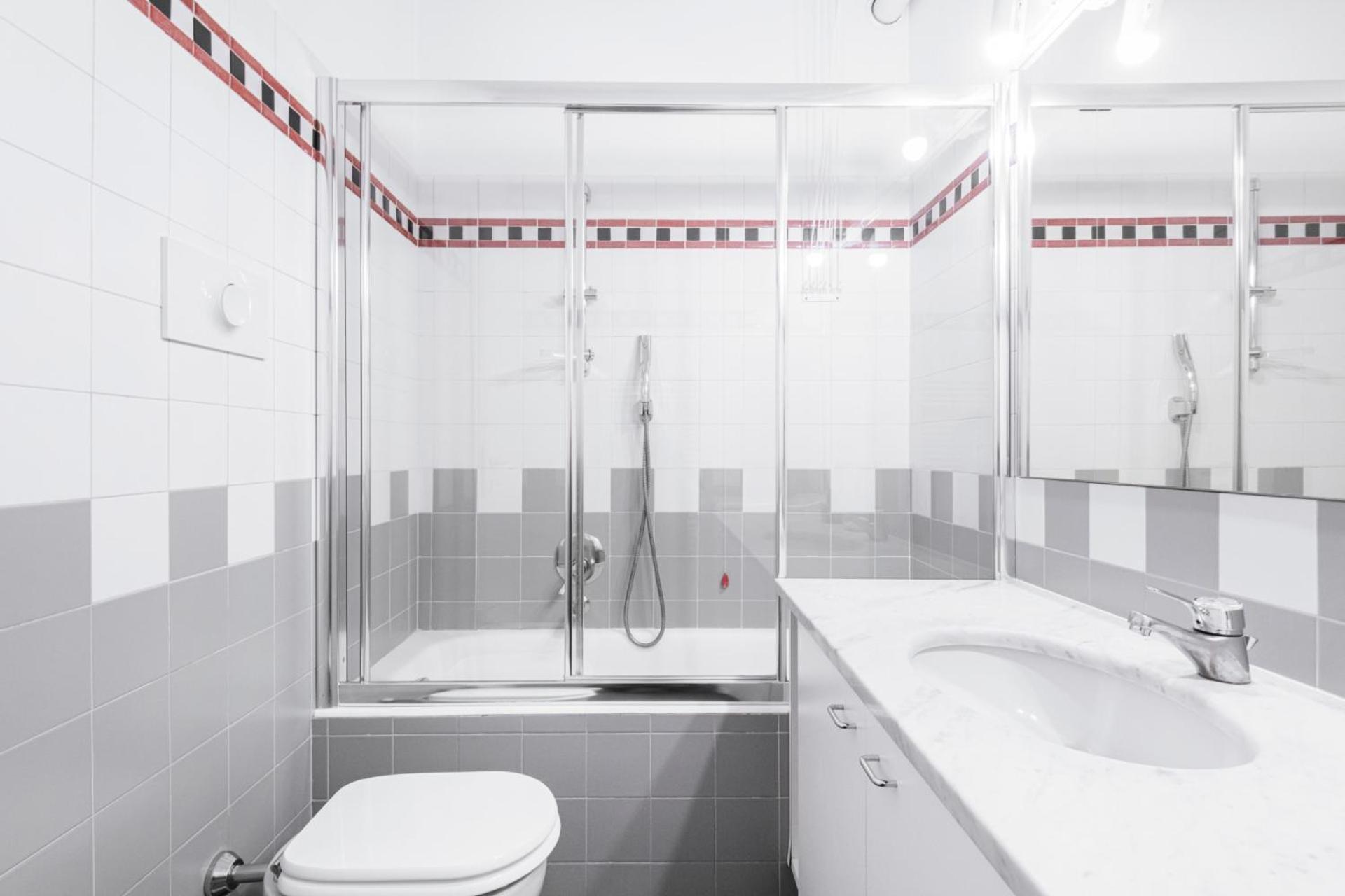 Easylife - Bilocale Funzionale In Porta Romana * Milan